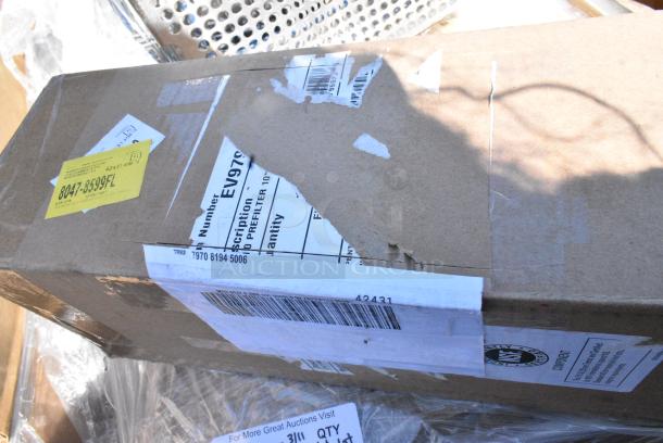 BRAND NEW SCRATCH AND DENT! Everpure EV979580 E10 10" Coarse Pre-Filtration System - 10 Micron Rating. May Be Missing Pieces. - Image 2 of 2