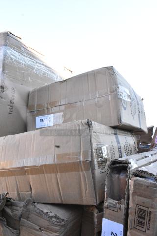 2 BRAND NEW SCRATCH AND DENT! Choice 129MCR50B  43 oz. Black Round Microwavable Heavy Weight Container with Lid 9" - 150/Case. 2 Times Your Bid! May Be Missing Pieces.