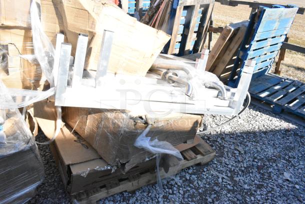 10 BRAND NEW SCRATCH AND DENT! Items Including American Standard 77DB33223 Quince 33" x 22" Cast Iron 3-Hole Two Compartment Drop-In / Undermount Sink, 475UCLG3FTGY Lavex Large Gray 3-Shelf Utility Cart with Flat Top and Built-In Tool Compartment - 44" x 25 1/4" x 32 1/4", Metal Dunnage Racks. 10 Times Your Bid! May Be Missing Pieces. - Image 2 of 7