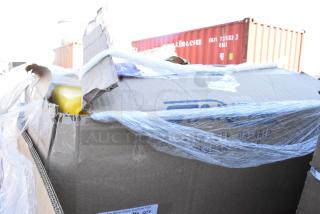 BRAND NEW SCRATCH AND DENT! Lavex 274MOPBCKTMF Lavex 44 Qt. No-Touch Microfiber Mop Bucket. May Be Missing Pieces.