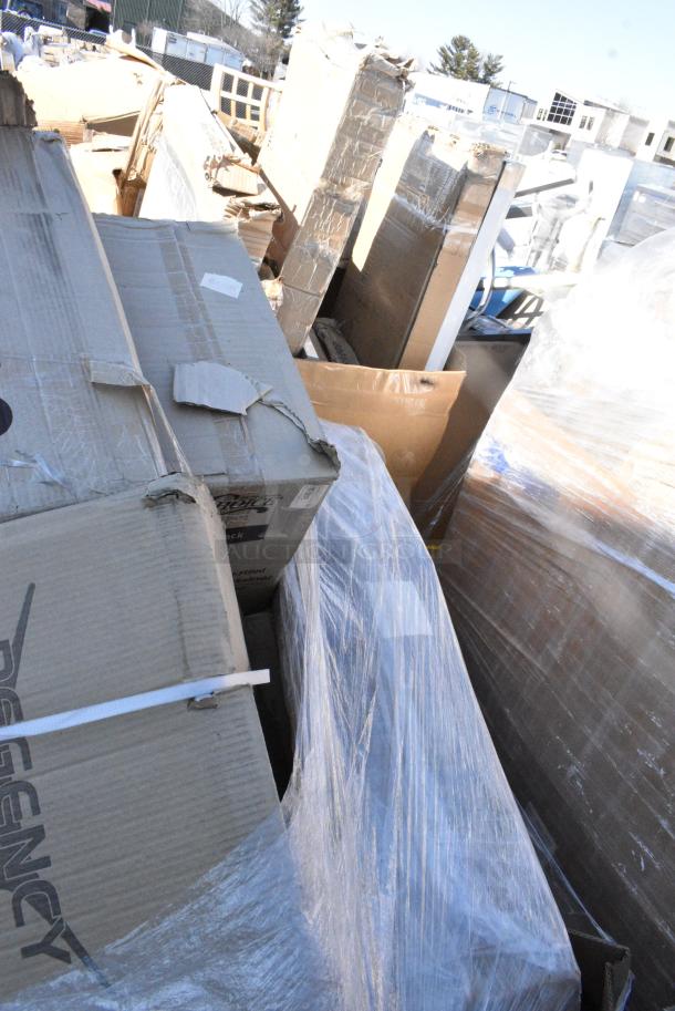 28 BRAND NEW SCRATCH AND DENT! Items Including 760SOUP16WB Choice 16 oz. White Double Poly-Coated Paper Food Cup - 500/Case, 600IB1824 Regency 18" x 24" Underbar Ice Bin - 77 lb., 795PTOWHT4 Choice White Microwavable Folded Paper #4 Take-Out Container 7 3/4" x 5 1/2" x 3 1/2" - 160/Case, 500CC9PLA EcoChoice Plastic Squat Cold Cup, 500MF993B1C Choice 9" x 9" x 3" 1-Compartment Microwaveable Black Mineral-Filled Plastic Hinged Take-Out Container - 150/Case. 28 Times Your Bid! May Be Missing Pieces. - Image 11 of 11