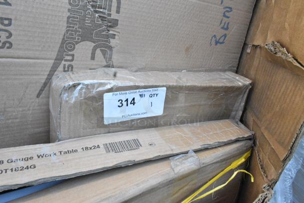 BRAND NEW SCRATCH AND DENT! Lavex 475SP40BK 40" Black Free Standing Smoker Pole and Base. May Be Missing Pieces. - Image 1 of 2