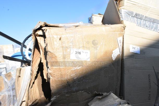 BRAND NEW SCRATCH AND DENT! Boltic 73AVF30WLFO 30" Wall-Mounted 2-Speed Oscillating Fan - 120V. May Be Missing Pieces. - Image 1 of 2