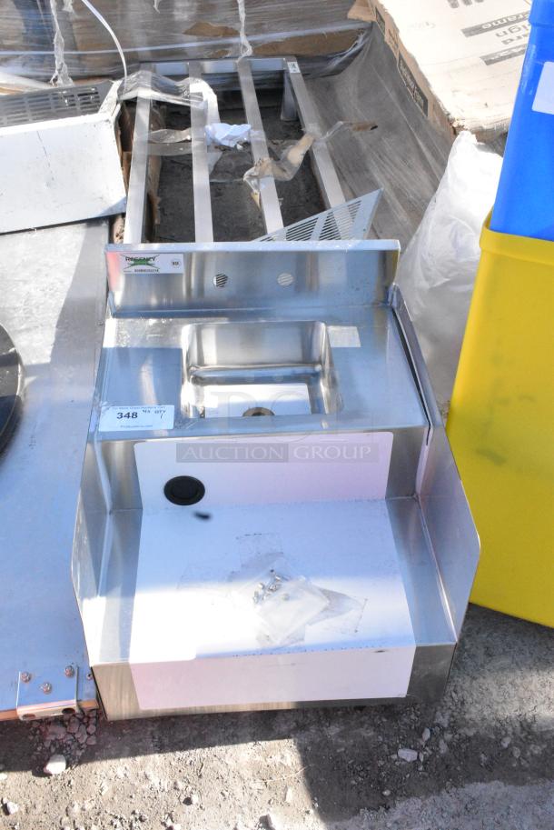 BRAND NEW SCRATCH AND DENT! Regency 600BSDS2318 18" x 23" Stainless Steel Blender Station with Dump Sink - Image 3 of 6