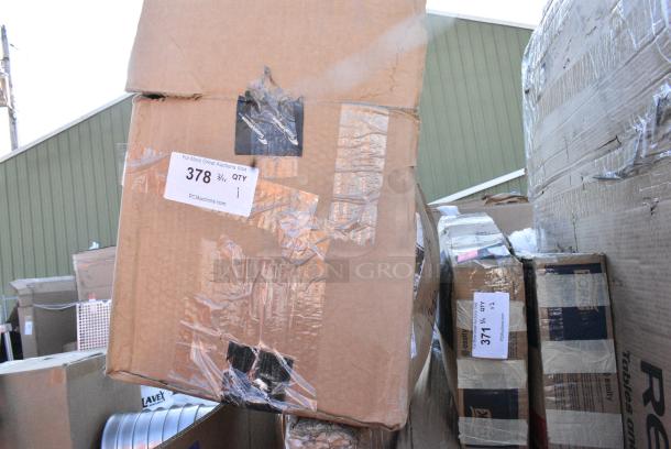 BRAND NEW SCRATCH AND DENT! Nidec Motor - Image 1 of 3