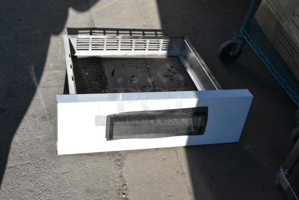 BRAND NEW SCRATCH AND DENT! Avantco 17815290 Drawer Assembly for CBE-36-HC Refrigerated Chef Base - Image 1 of 6