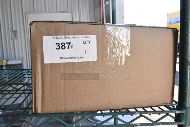 BRAND NEW SCRATCH AND DENT! Box of 10 Glass Jars - Image 2 of 4