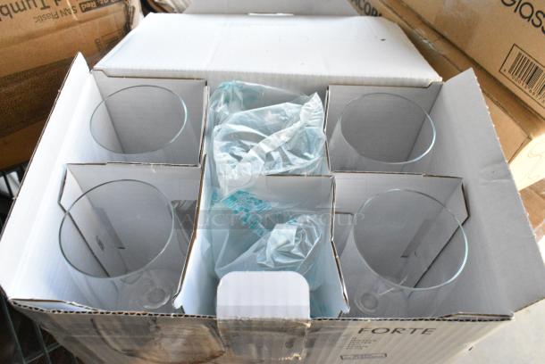 BRAND NEW SCRATCH AND DENT! Box of 6 Forte Stemmed Glasses - Image 3 of 5