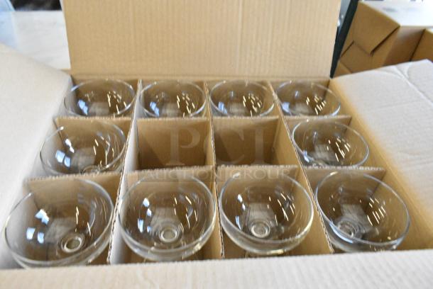 2 BRAND NEW SCRATCH AND DENT! Boxes of 11 Acopa 5535457 7 oz. Coupe Cocktail Glass. 2 Times Your Bid! - Image 6 of 7