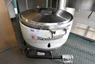BRAND NEW SCRATCH AND DENT! RiceMaster Town RM-55N-R Natural Gas 110 Cup (55 Cup Raw) Gas Rice Cooker and Warmer
