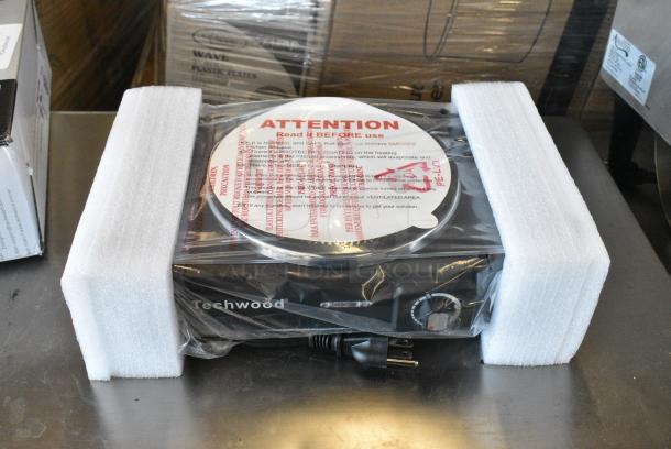 BRAND NEW SCRATCH AND DENT! Techwood ES-3103 Hot Plate - Image 2 of 5