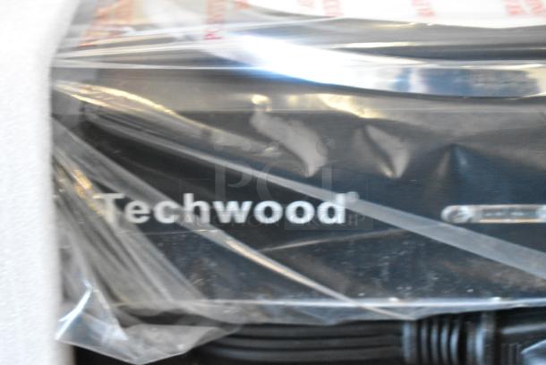 BRAND NEW SCRATCH AND DENT! Techwood ES-3103 Hot Plate - Image 3 of 5