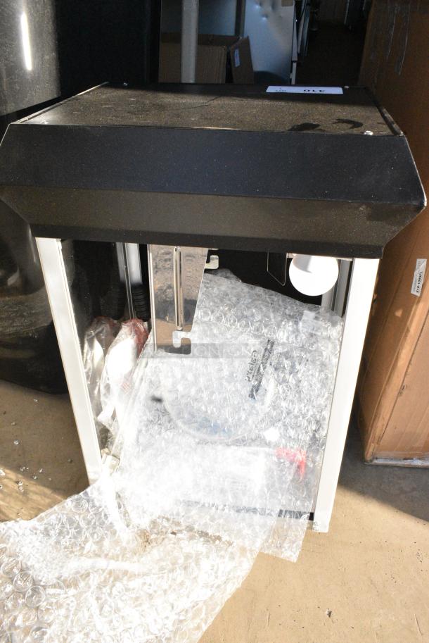 BRAND NEW SCRATCH AND DENT! Galaxy 177POP8 8 oz. Black Popcorn Machine / Popper. See Pictures for Broken Glass. 120 Volts, 1 Phase. Tested and Working! - Image 2 of 4