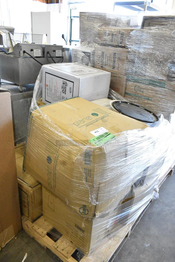 9 BRAND NEW SCRATCH AND DENT! Items Including Asean 16 oz Cups, PLC-8 8oz Compostable Cup, 473SSAUTPN5 Vigor Saute Pan. 9 Times Your Bid! - Image 2 of 9