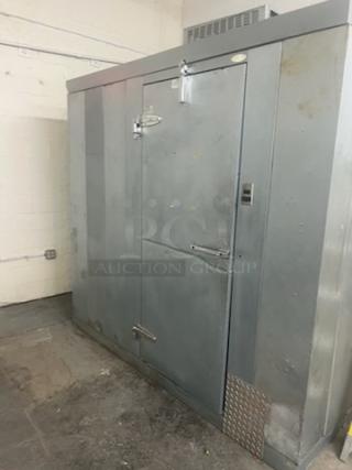 8'x6'x7' Norlake SELF CONTAINED Walk In Cooler Box w/ Floor, Compressor and Condenser.