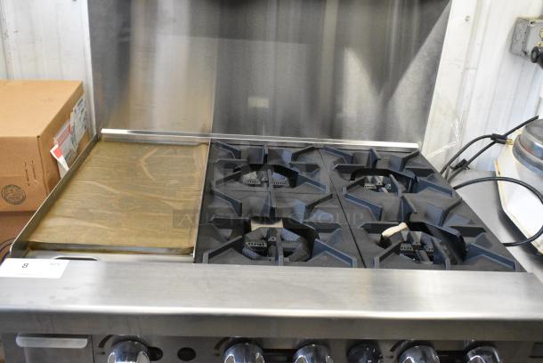 BRAND NEW! Cookrite ATO-12G4B Stainless Steel Commercial Propane Gas Powered 4 Burner Range w/ Left Side Flat Top Griddle, Oven and Salamander Cheese Melter on Commercial Casters. - Image 11 of 15