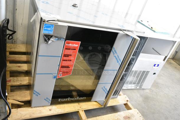 BRAND NEW SCRATCH AND DENT! Moffat E32D5 Turbofan Stainless Steel Single Deck Full Size Electric Digital Convection Oven with Steam Injection. 220-240 Volts, 1 Phase. - Image 11 of 11