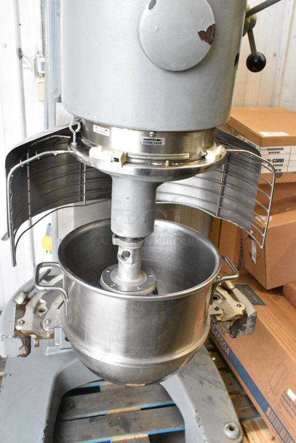 Hobart M802 Metal Commercial Floor Style 80 Quart Planetary Dough Mixer w/ Mixing Bowl,, Bowl Adapter, Bowl Guard and 30 Quart Whisk Attachment. 200 Volts, 3 Phase. Mixing Bowl is 20x17x13.5. - Image 5 of 9