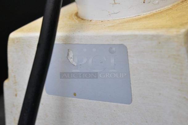 DoughPro Metal Commercial Countertop Dough Press. 115 Volts, 1 Phase. Tested and Working! - Image 7 of 9