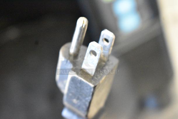 2019 Taylor SB25-12 Stainless Steel Commercial Countertop Drink Blending Machine. 115 Volts, 1 Phase. Tested and Powers on But Parts Do Not Move - Image 4 of 5