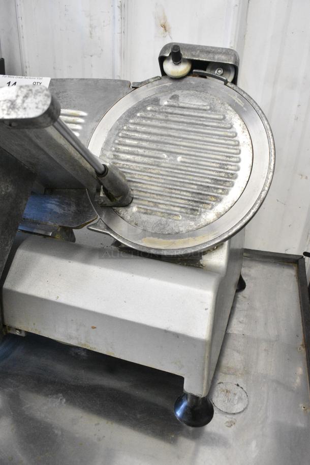 WED-B250B-1 Metal Commercial Countertop Meat Slicer w/ Blade Sharpener. 115 Volts, 1 Phase. Tested and Working! - Image 2 of 6