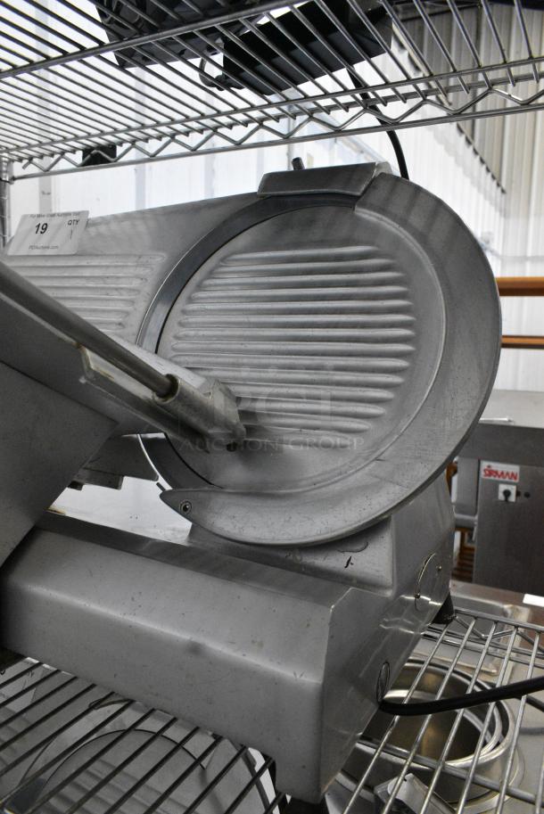 Fleetwood EF12 Stainless Steel Commercial Countertop Meat Slicer w/ Blade Sharpener. 115 Volts, 1 Phase. Tested and Working! - Image 3 of 6