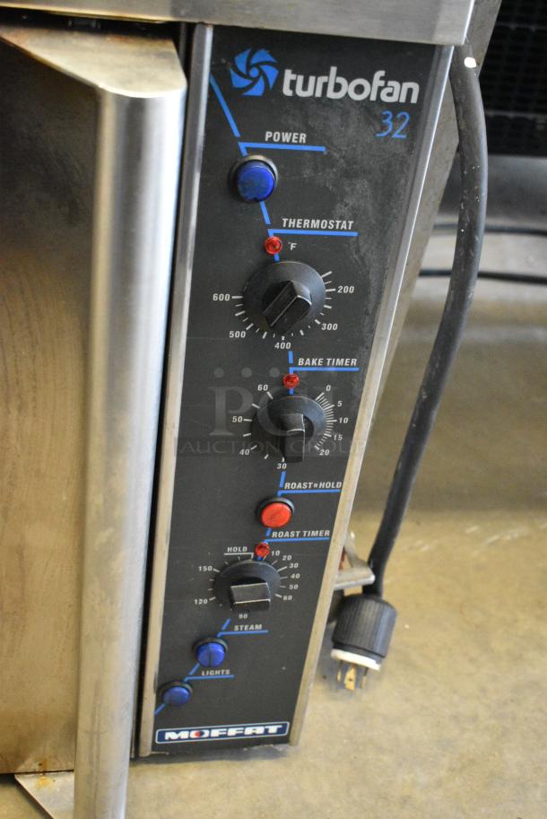 Moffat Turbofan Stainless Steel Commercial Electric Powered Half Size Convection Oven w/ View Through Door, Metal Oven Racks and Thermostatic Controls. 125/250 Volts. - Image 3 of 9