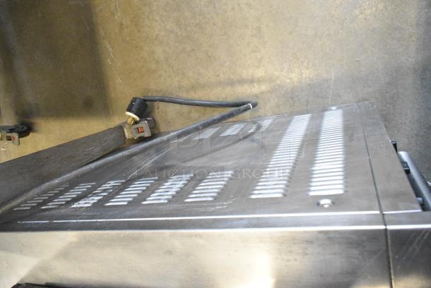 Moffat Turbofan Stainless Steel Commercial Electric Powered Half Size Convection Oven w/ View Through Door, Metal Oven Racks and Thermostatic Controls. 125/250 Volts. - Image 9 of 9