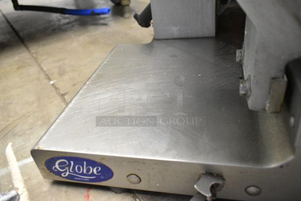Globe 3500 Metal Commercial Countertop Meat Slicer w/ Blade Sharpener. 115 Volts, 1 Phase. Tested and Working! - Image 5 of 7