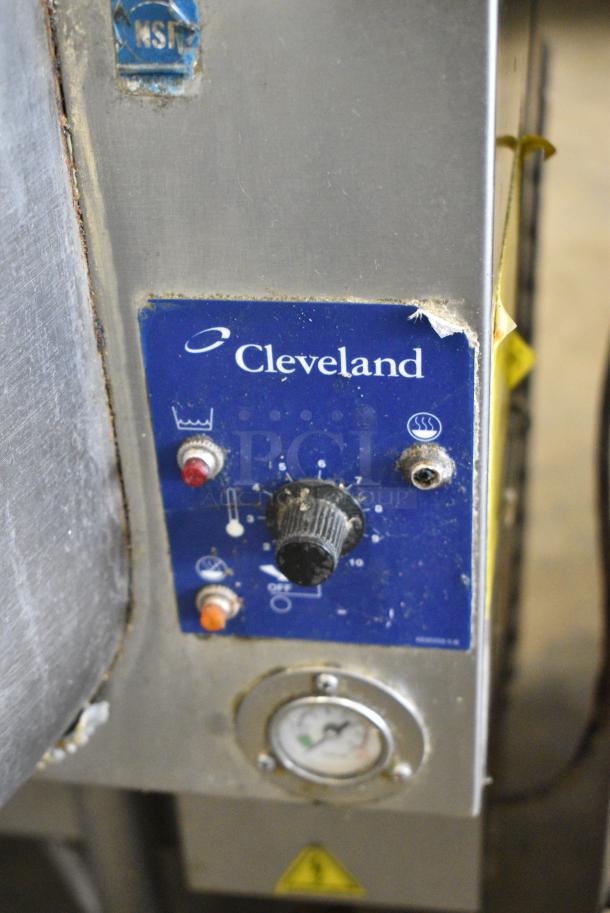 Cleveland KGL-60 Stainless Steel Commercial Floor Style Natural Gas Powered 60 Gallon Stationary 2/3 Steam Jacketed Kettle. 190,000 BTU. - Image 5 of 8