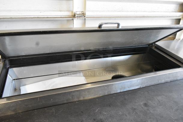 True TPP-67D-4 Stainless Steel Commercial Pizza Prep Table w/ 4 Drawers on Commercial Casters. 115 Volts, 1 Phase. Tested and Working! - Image 4 of 11