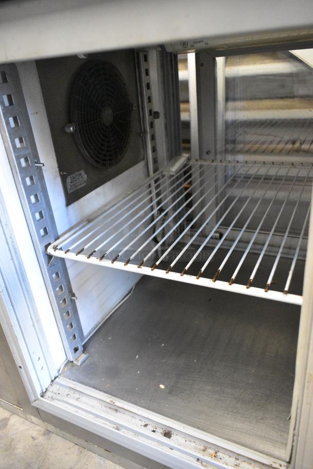 Randell 40048A Stainless Steel Commercial 2 Door Cooler Merchandiser. 115 Volts, 1 Phase. Tested and Powers On But Does Not Get Cold - Image 3 of 6