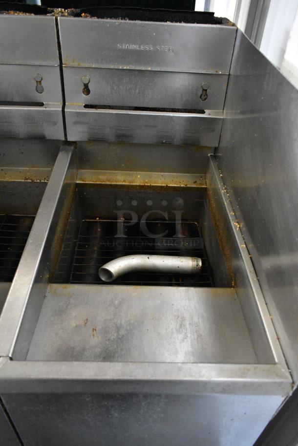 2 Pitco Frialator Stainless Steel Commercial Floor Style Natural Gas Powered Deep Fat Fryer w/ 2 Side Splash Guard and 1 Adapter on Commercial Casters. 2 Times Your Bid! - Image 5 of 10
