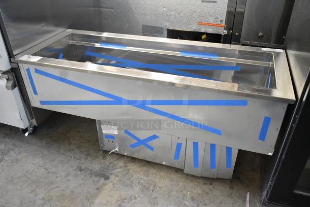 BRAND NEW SCRATCH AND DENT! Delfield NS146NSP Stainless Steel Commercial Cold Pan Drop In. 115 Volts, 1 Phase. Tested and Working! - Image 2 of 6