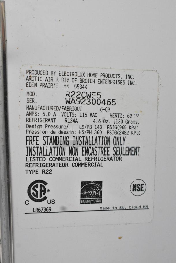 Arctic Air R22CWF5 Metal Commercial Single Door Reach In Cooler on Commercial Casters. 115 Volts, 1 Phase. Tested and Working! - Image 5 of 5
