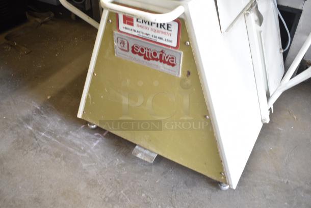 Sottoriva SPT3/1-1VEL Metal Commercial Floor Style Reversible Dough Sheeter. 208 Volts, 3 Phase. - Image 4 of 8