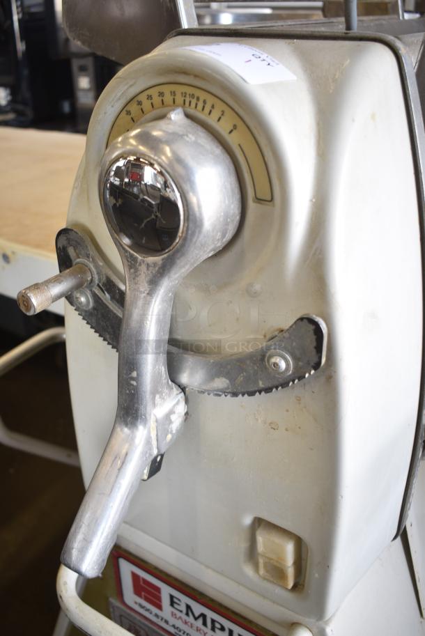 Sottoriva SPT3/1-1VEL Metal Commercial Floor Style Reversible Dough Sheeter. 208 Volts, 3 Phase. - Image 5 of 8