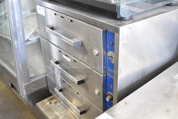 Wittco 200-3R Stainless Steel Commercial Countertop 3 Drawer Warming Drawer. 120 Volts, 1 Phase. Tested and Working! - Image 2 of 6