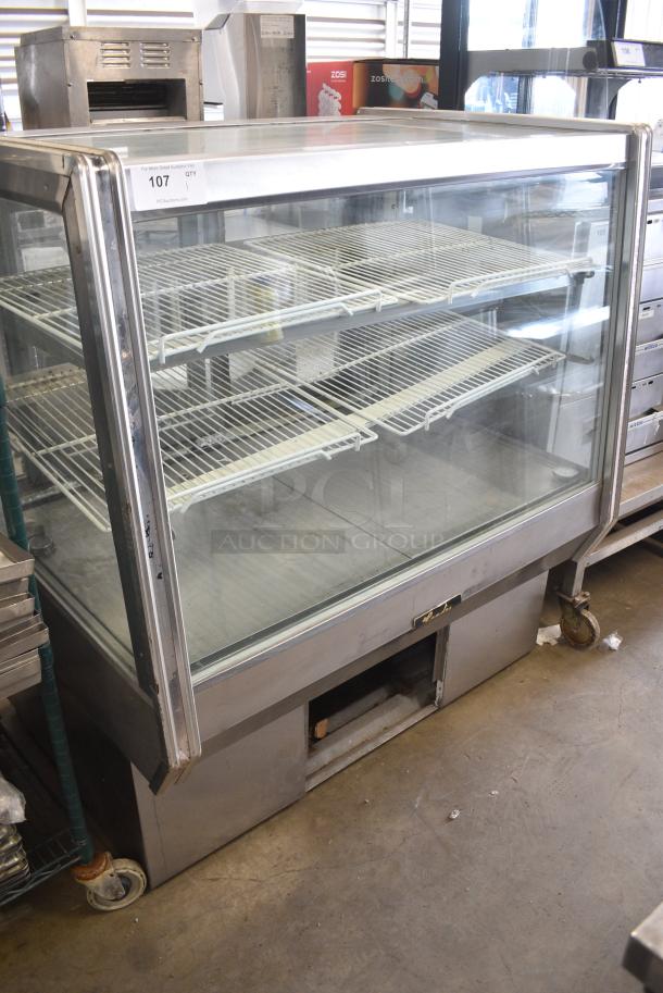 Leader Metal Commercial Floor Style Deli Display Case Merchandiser. 120 Volts, 1 Phase. Tested and Working! - Image 2 of 7