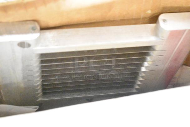 ALL ONE MONEY! Lot of 13 Various Items Including Piece to Lettuce Head Cutter and Tomato Slicer Blade - Image 9 of 17