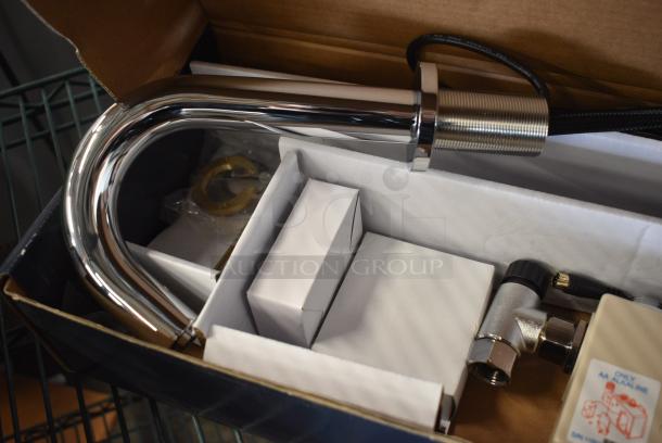 BRAND NEW SCRATCH AND DENT! Waterloo 750EFDMHS Deck Mount Chrome Hands-Free Sensor Faucet with 4 3/4" Gooseneck Spout and Concealed Sensor 750EFDMHS - Image 3 of 4