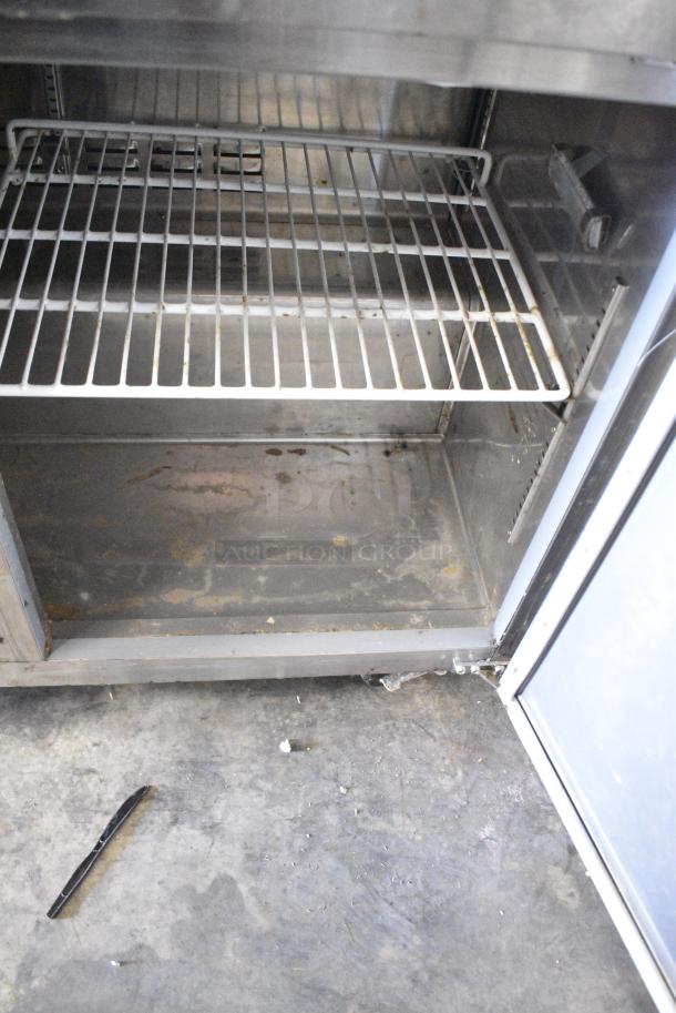 Avantco 178SSPT48HC Stainless Steel Commercial Sandwich Salad Prep Table Bain Marie Mega Top on Commercial Casters. 115 Volts, 1 Phase. Tested and Powers On But Does Not Get Cold - Image 5 of 8