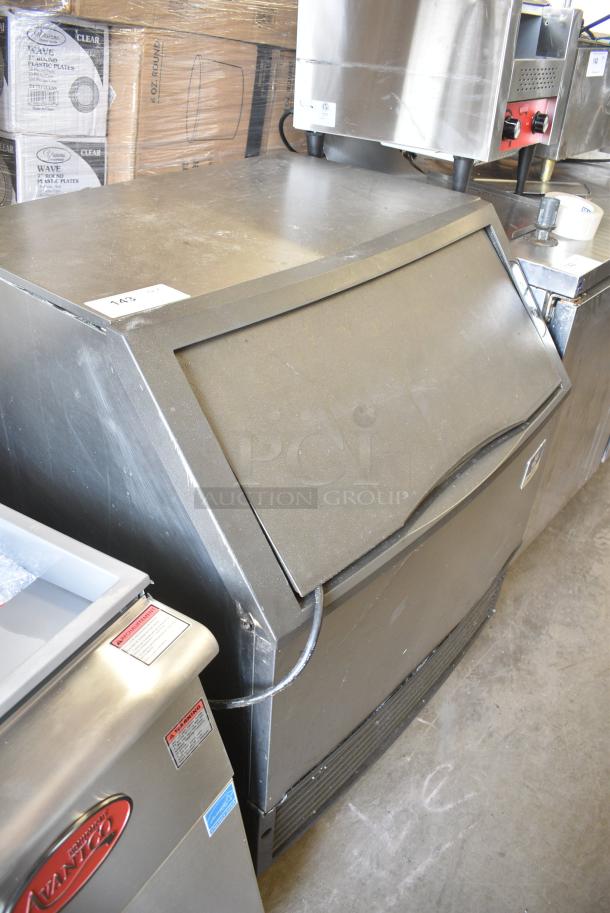 Manitowoc UY0310A-161B Stainless Steel Commercial Undercounter Self Contained Ice Machine. 115 Volts, 1 Phase. - Image 2 of 7
