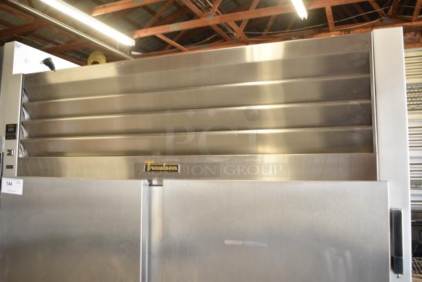 Traulsen G20010 Stainless Steel Commercial 2 Door Reach In Cooler w/ Poly Coated Racks. 115 Volts, 1 Phase. Tested and Working! - Image 4 of 10