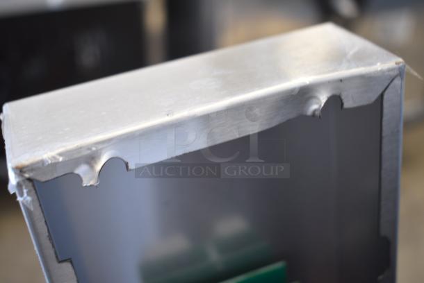 BRAND NEW SCRATCH AND DENT! Moffat E32D5 Turbofan Stainless Steel Single Deck Full Size Electric Digital Convection Oven with Steam Injection. 220-240 Volts, 1 Phase. - Image 4 of 11