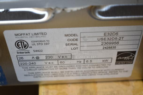 BRAND NEW SCRATCH AND DENT! Moffat E32D5 Turbofan Stainless Steel Single Deck Full Size Electric Digital Convection Oven with Steam Injection. 220-240 Volts, 1 Phase. - Image 7 of 11