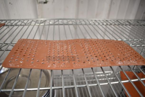 10 Orange Silform Rapid Cook Oven Risers. 10 Times Your Bid! - Image 5 of 5