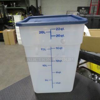 One 22 Quart Food Storage Container With Lid.