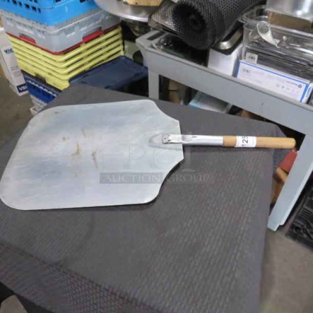 One Pizza Paddle. - Image 1 of 1