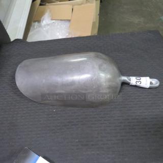 One Aluminum Ice Scoop - Item #1170893